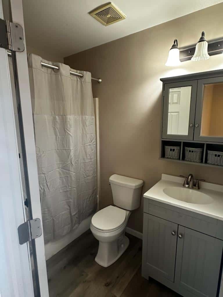 Elijah Parkway • Apartment in Lima